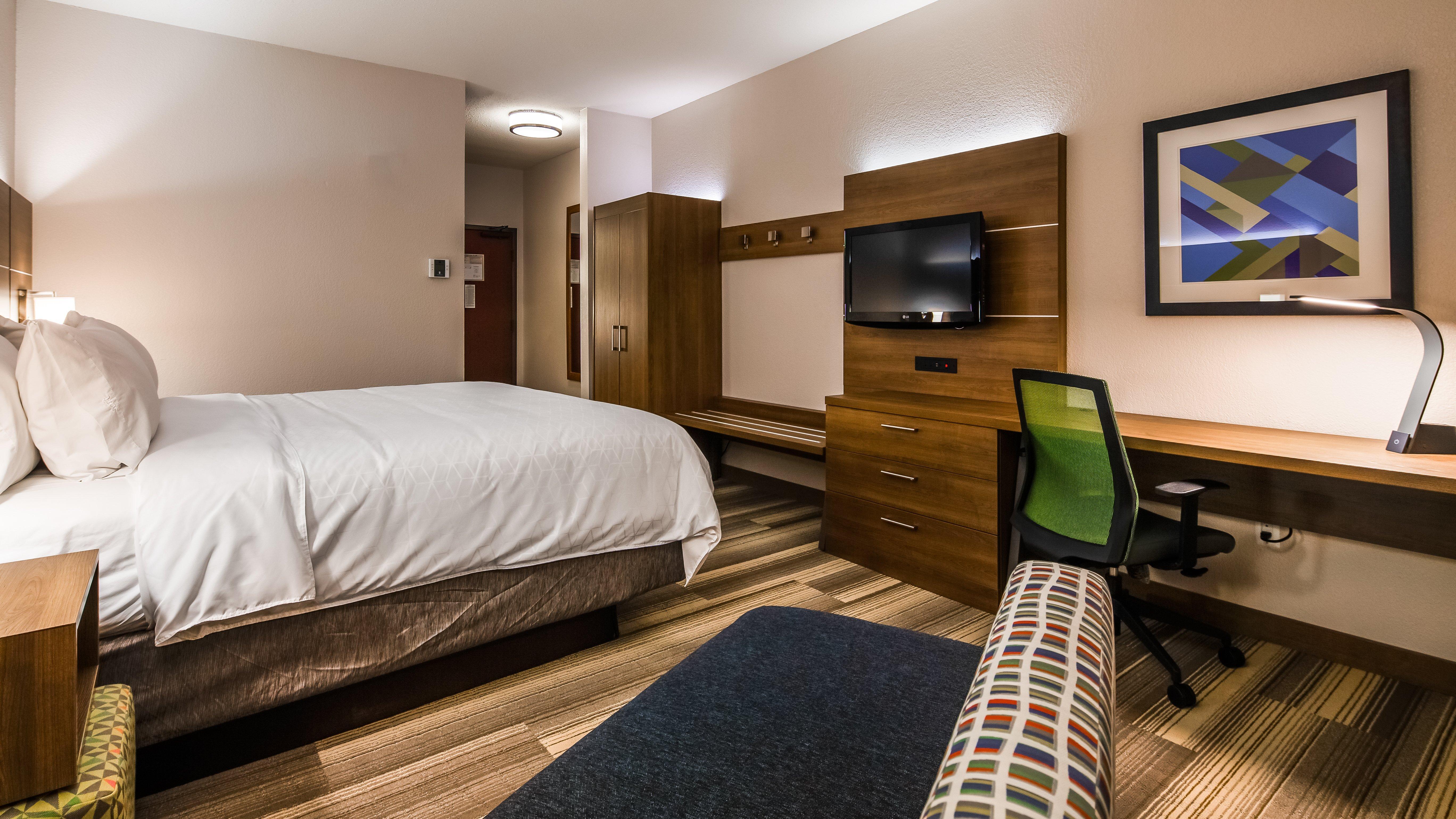 Express & Detroit - Farmington Hills By Ihg Hotel 3*